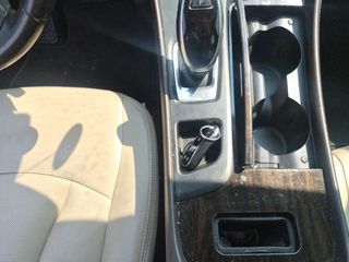 2017 Buick LaCrosse Essence - Interior Steering Wheel With Keys Image